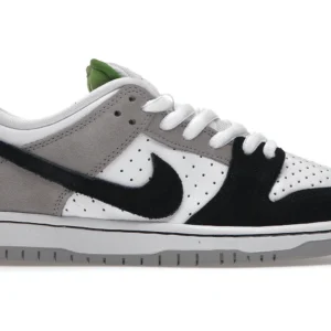 SB Dunk Low Pro Chlorophyll