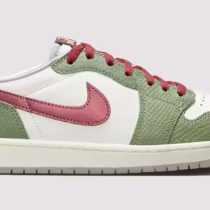 Air Jordan 1 Low OG "Year of the Dragon"